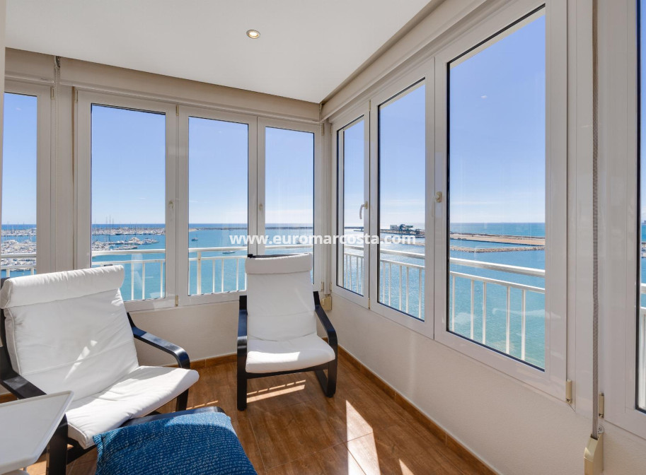 Objekte zum Wiederverkauf - Wohnung - Torrevieja - TORREVIEJA