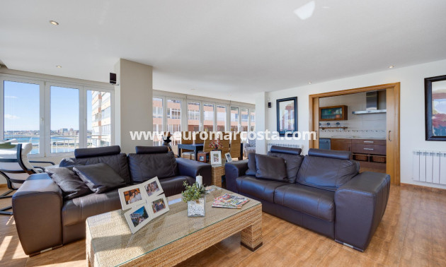 Objekte zum Wiederverkauf - Wohnung - Torrevieja - TORREVIEJA