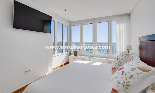 Objekte zum Wiederverkauf - Wohnung - Torrevieja - TORREVIEJA