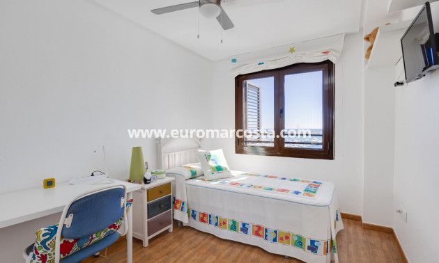 Objekte zum Wiederverkauf - Wohnung - Torrevieja - TORREVIEJA