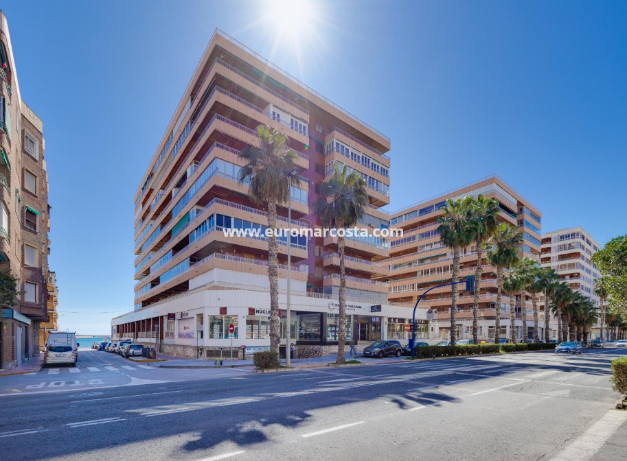 Objekte zum Wiederverkauf - Wohnung - Torrevieja - TORREVIEJA