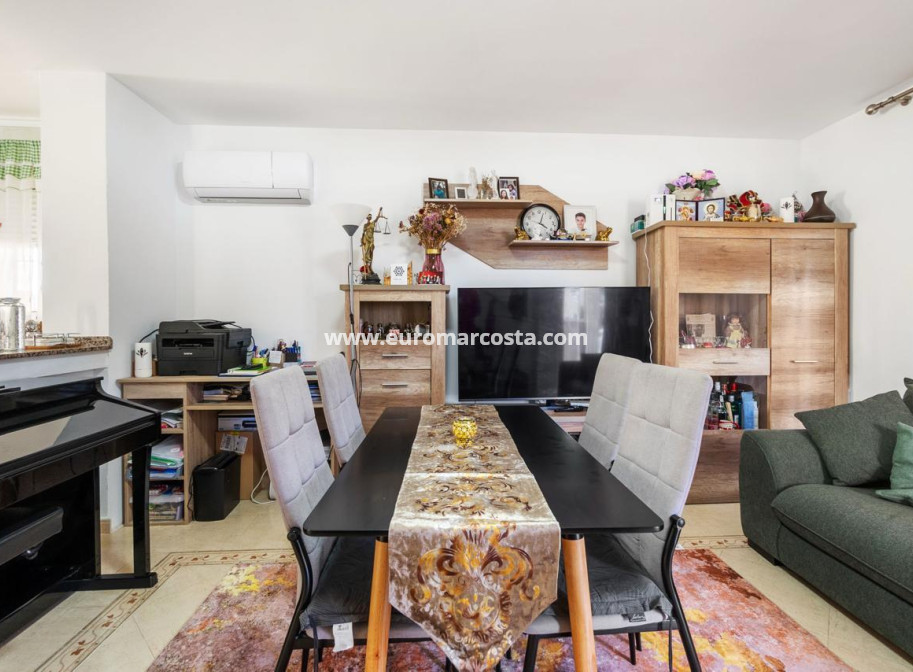 Sale - Casa - Orihuela Costa