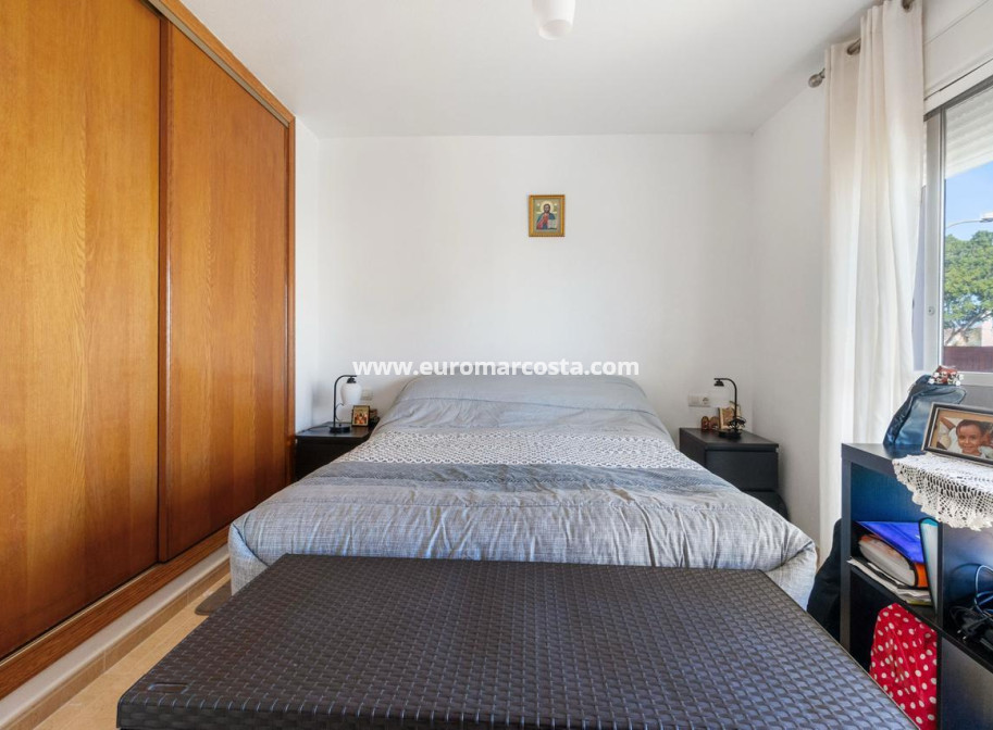 Sale - Casa - Orihuela Costa