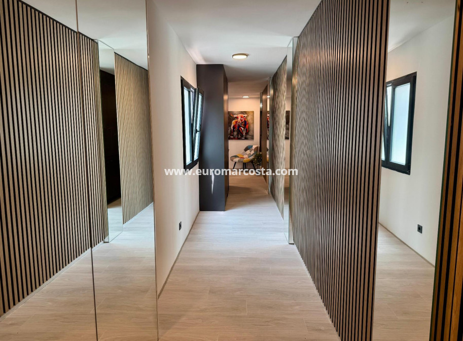 Venta - Apartamento / piso - Torrevieja - TORREVIEJA