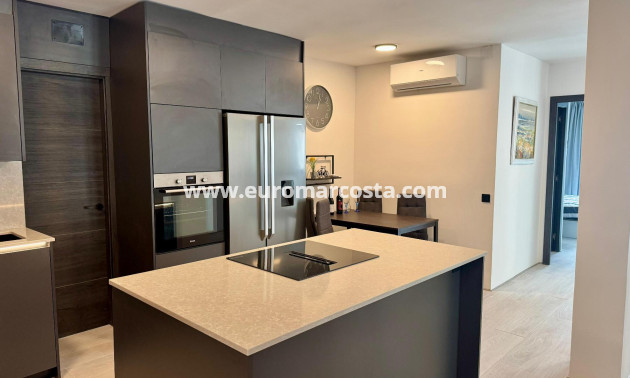 Venta - Apartamento / piso - Torrevieja - TORREVIEJA