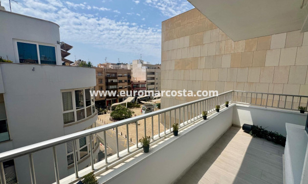 Venta - Apartamento / piso - Torrevieja - TORREVIEJA