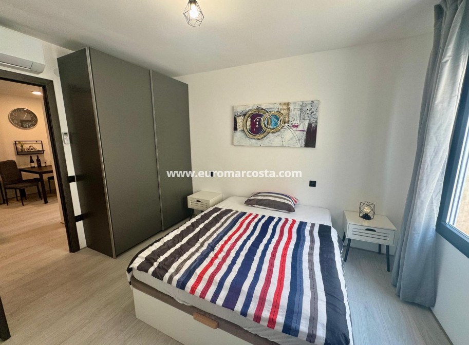 Venta - Apartamento / piso - Torrevieja - TORREVIEJA