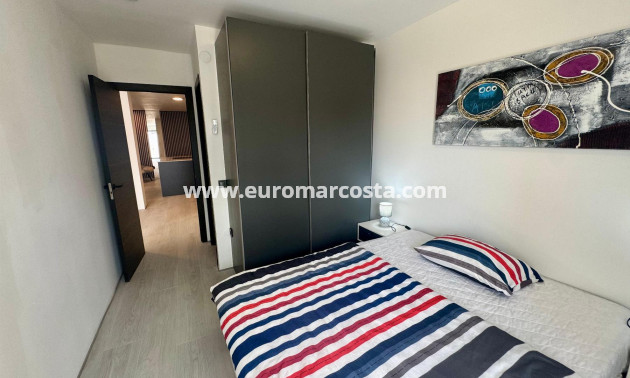 Venta - Apartamento / piso - Torrevieja - TORREVIEJA
