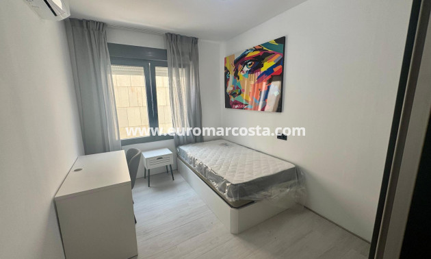 Venta - Apartamento / piso - Torrevieja - TORREVIEJA