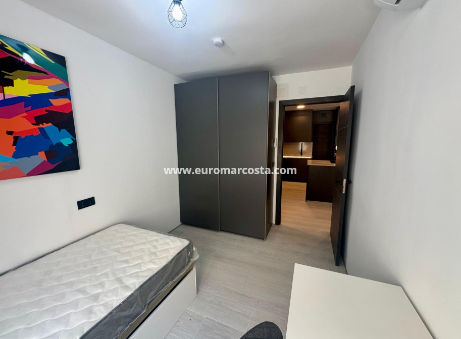 Venta - Apartamento / piso - Torrevieja - TORREVIEJA