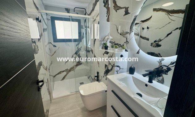 Venta - Apartamento / piso - Torrevieja - TORREVIEJA