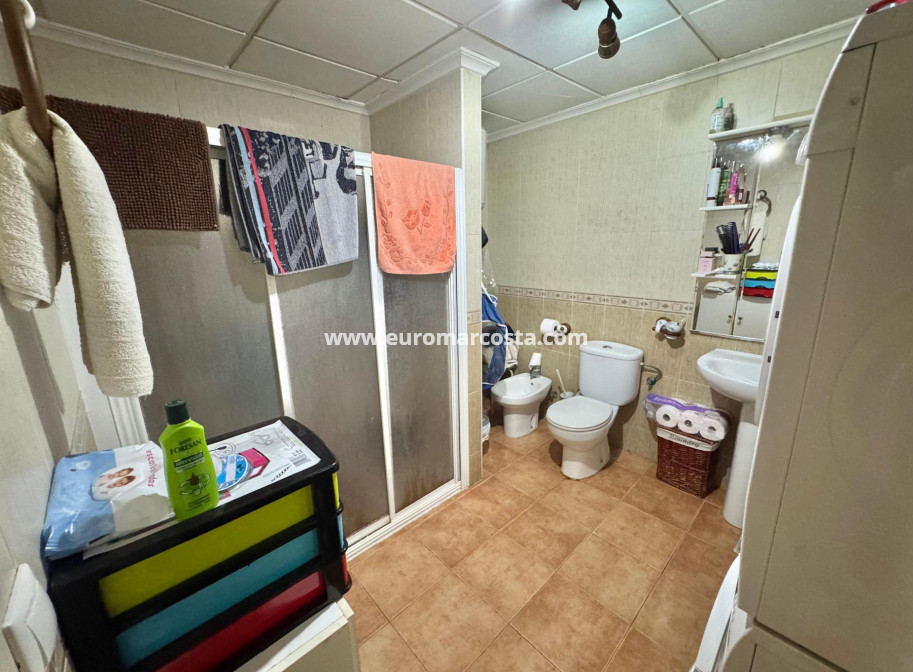 Venta - Casa - Benejúzar