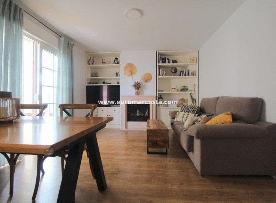 Sale - Apartment / flat - Torrevieja - TORREVIEJA