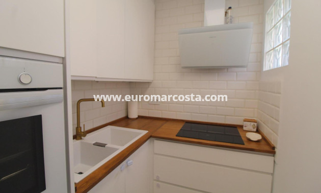 Sale - Apartment / flat - Torrevieja - TORREVIEJA