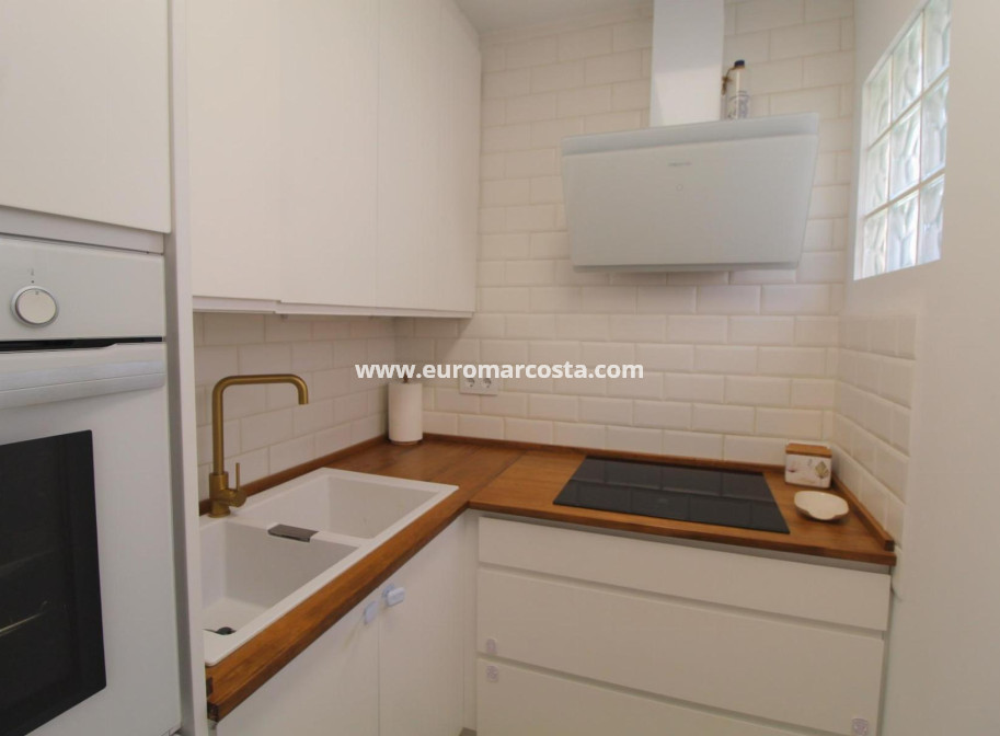 Sale - Apartment / flat - Torrevieja - TORREVIEJA