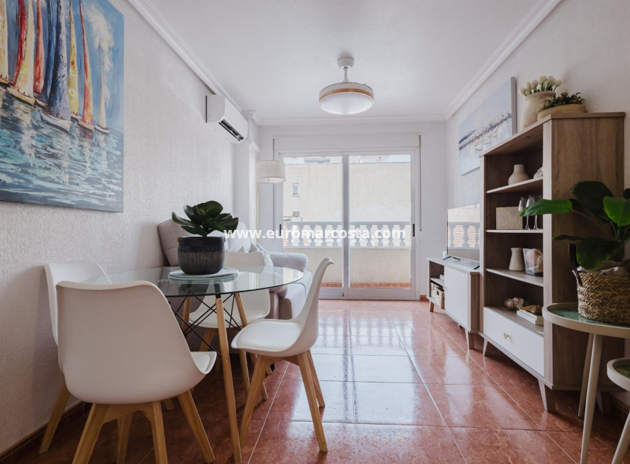 Sale - Apartment / flat - Torrevieja - TORREVIEJA