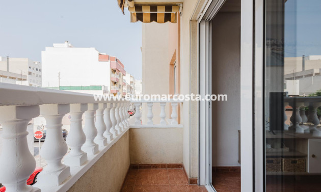 Sale - Apartment / flat - Torrevieja - TORREVIEJA
