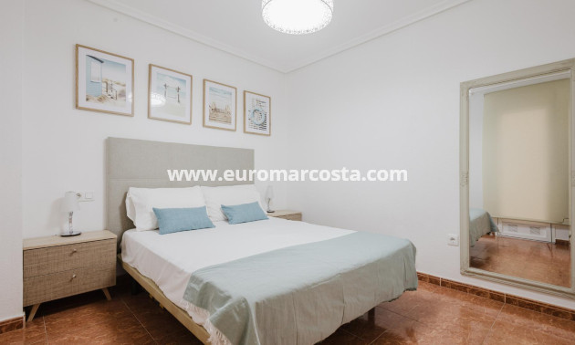 Sale - Apartment / flat - Torrevieja - TORREVIEJA