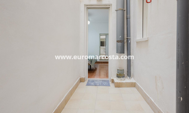 Sale - Apartment / flat - Torrevieja - TORREVIEJA