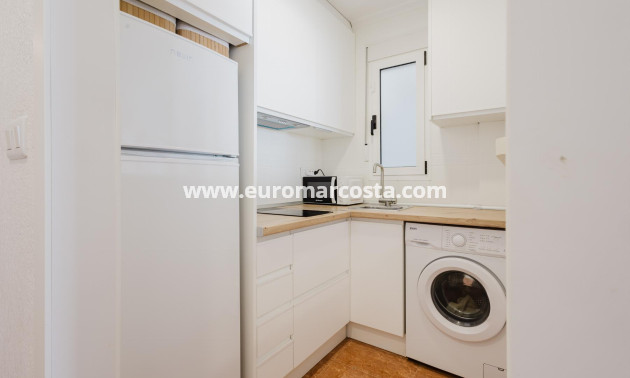 Sale - Apartment / flat - Torrevieja - TORREVIEJA