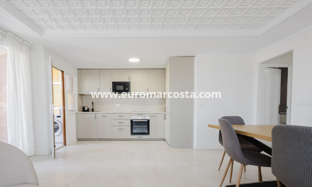 Objekte zum Wiederverkauf - Wohnung - Torrevieja - TORREVIEJA
