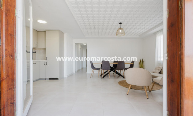 Objekte zum Wiederverkauf - Wohnung - Torrevieja - TORREVIEJA
