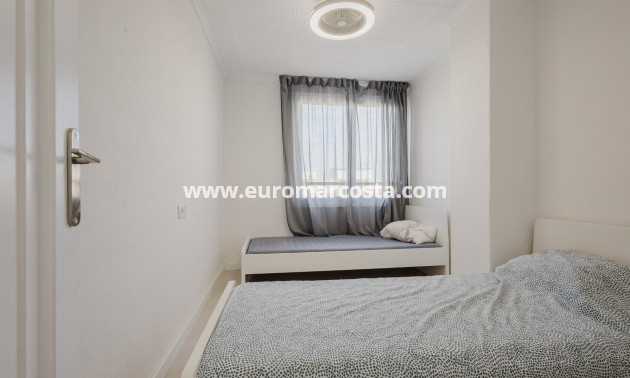 Objekte zum Wiederverkauf - Wohnung - Torrevieja - TORREVIEJA