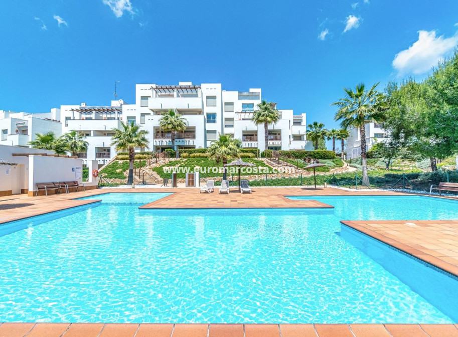 Sale - Apartment / flat - Orihuela Costa - Las Colinas Golf