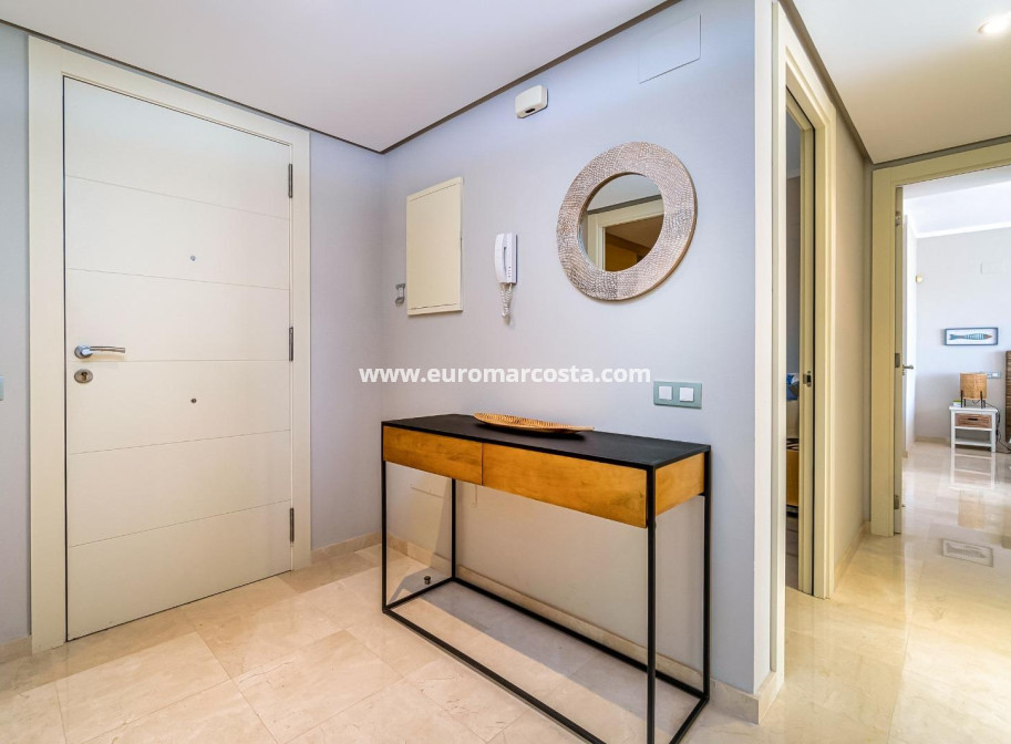 Sale - Apartment / flat - Orihuela Costa - Las Colinas Golf