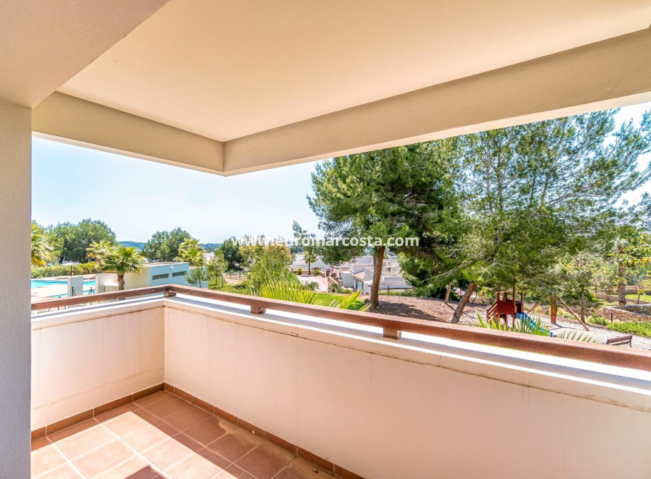 Sale - Apartment / flat - Orihuela Costa - Las Colinas Golf