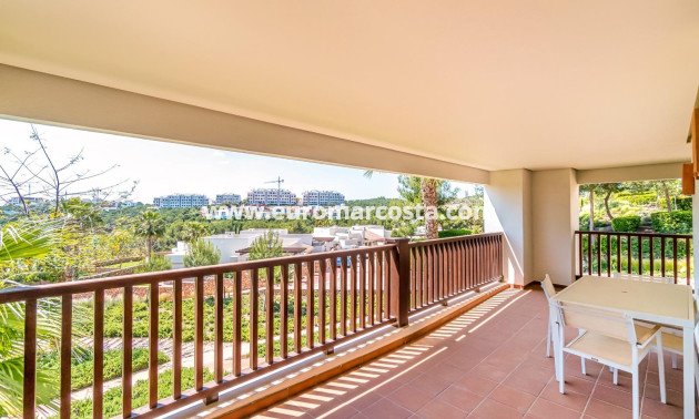 Sale - Apartment / flat - Orihuela Costa - Las Colinas Golf