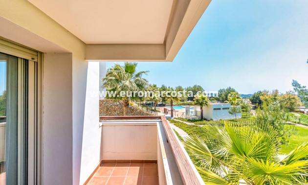 Sale - Apartment / flat - Orihuela Costa - Las Colinas Golf
