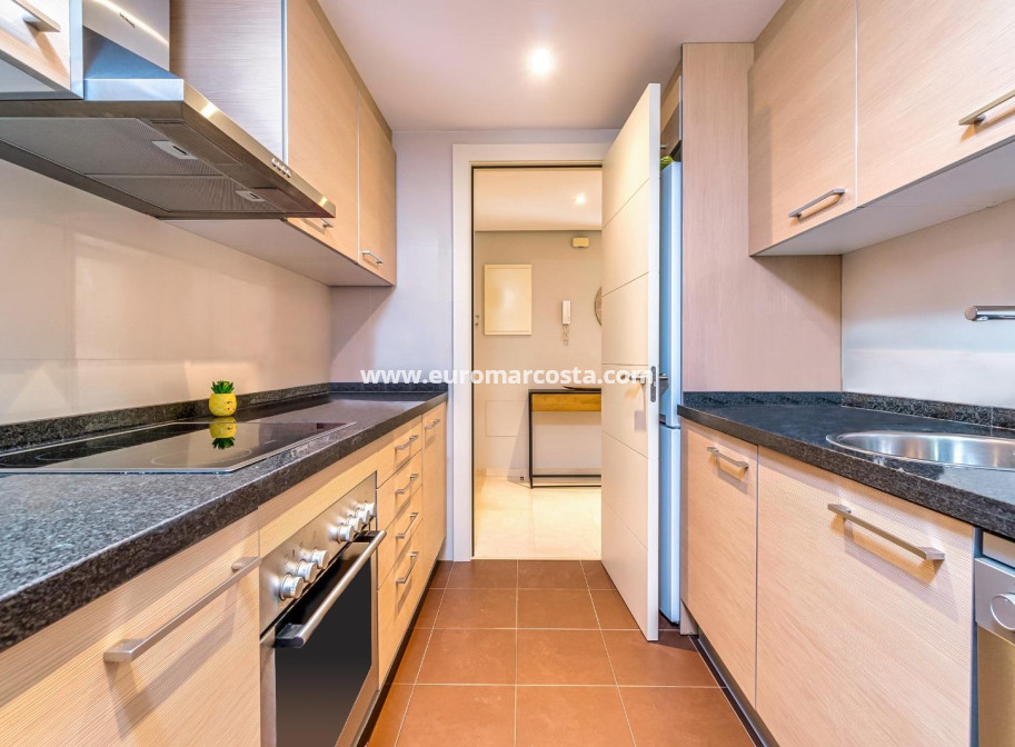 Sale - Apartment / flat - Orihuela Costa - Las Colinas Golf