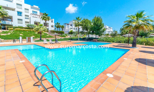Sale - Apartment / flat - Orihuela Costa - Las Colinas Golf