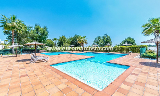 Sale - Apartment / flat - Orihuela Costa - Las Colinas Golf