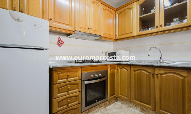 Venta - Apartamento / piso - Torrevieja - TORREVIEJA