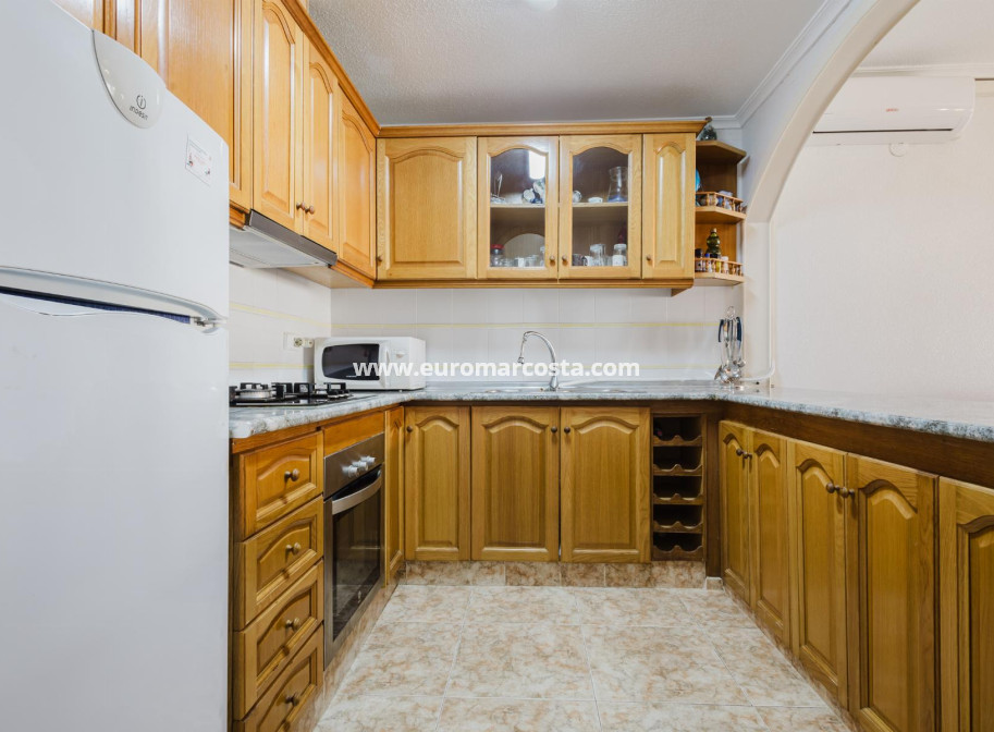 Venta - Apartamento / piso - Torrevieja - TORREVIEJA