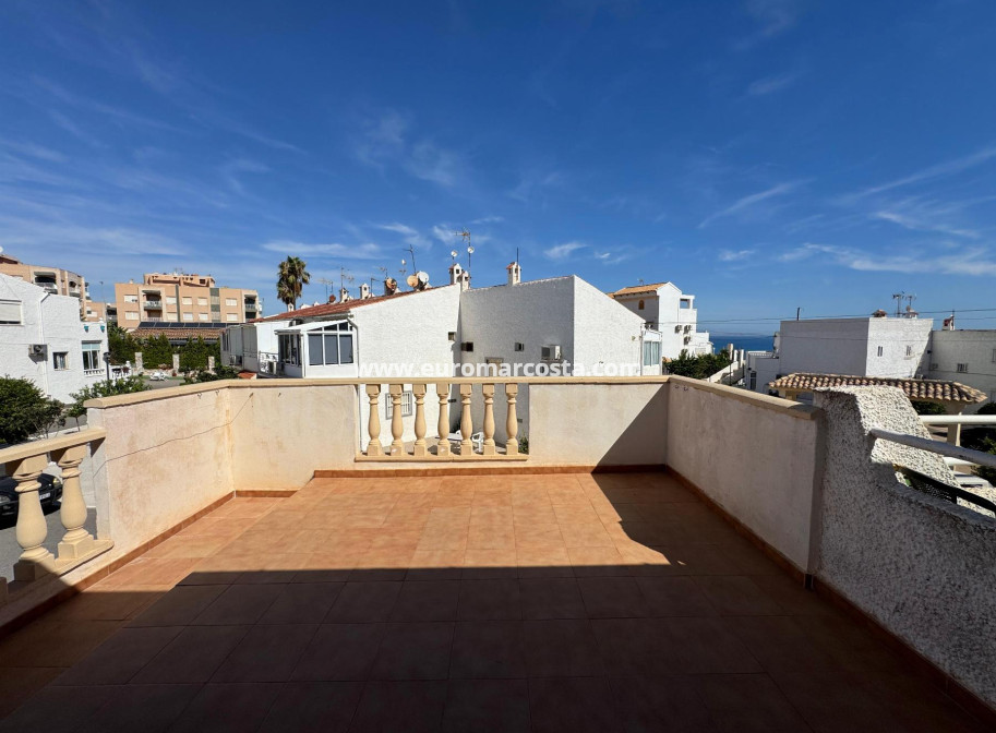 Sale - Townhouse - La Mata