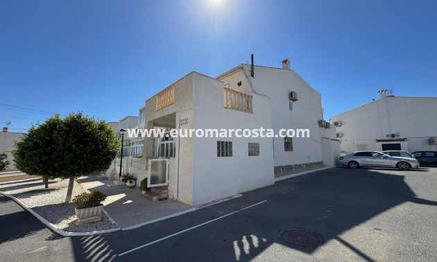 Sale - Townhouse - La Mata