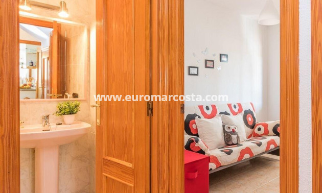 Sale - Casa - Orihuela Costa