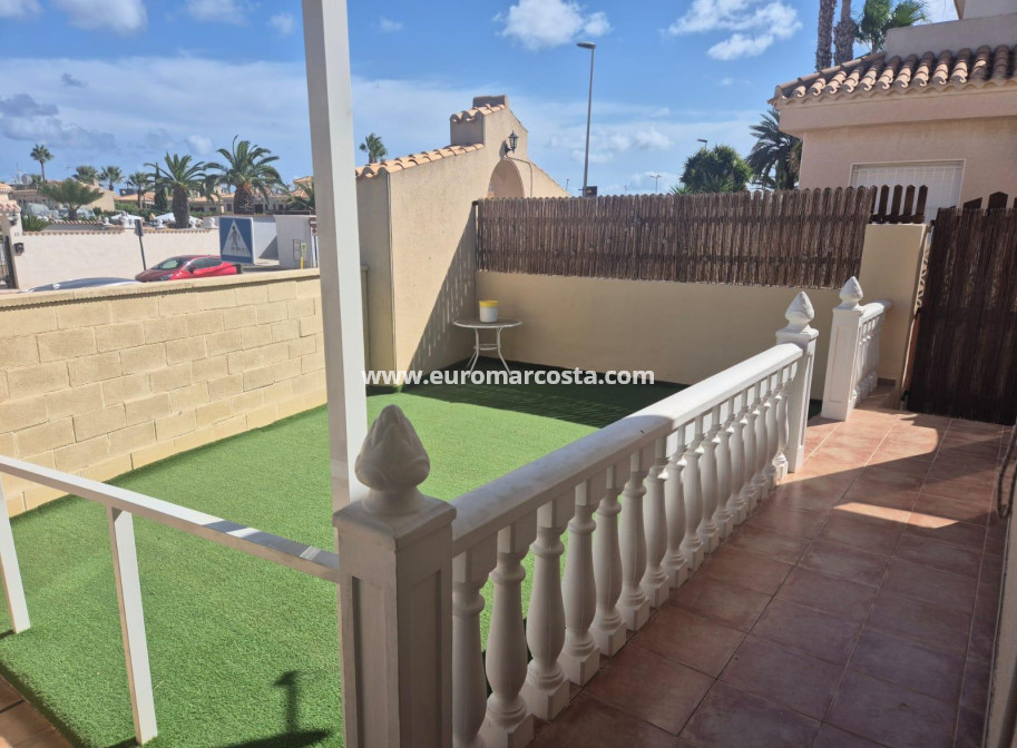 Sale - Casa - Orihuela Costa