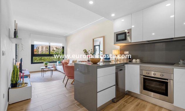 Objekte zum Wiederverkauf - Wohnung - Orihuela Costa - valentino golf III