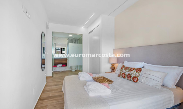 Objekte zum Wiederverkauf - Wohnung - Orihuela Costa - valentino golf III