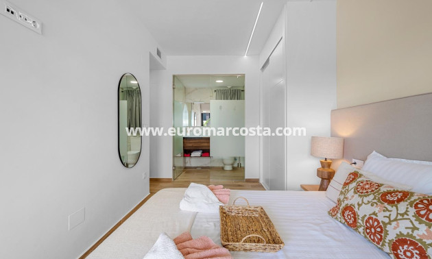 Objekte zum Wiederverkauf - Wohnung - Orihuela Costa - valentino golf III