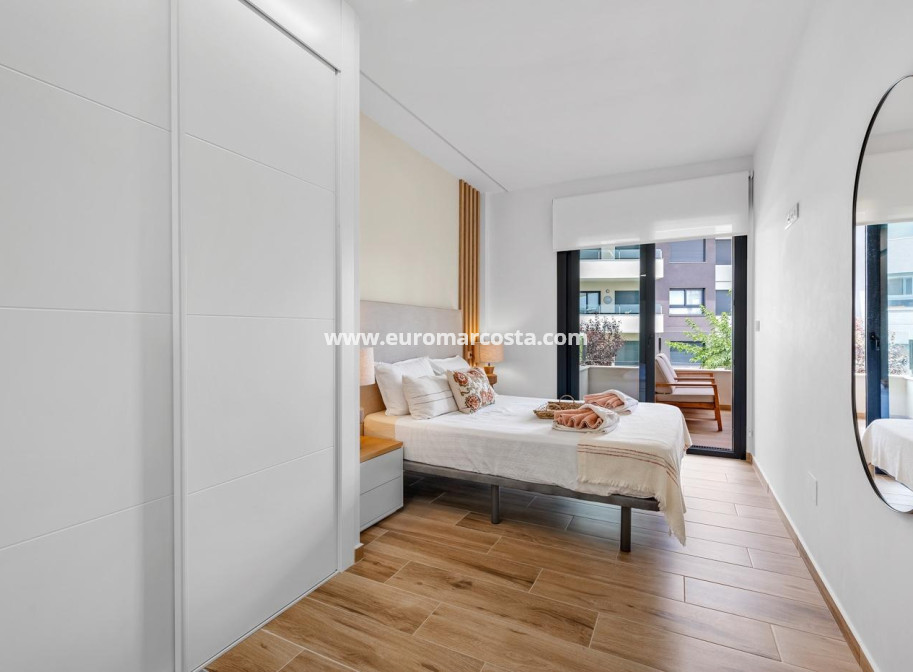 Objekte zum Wiederverkauf - Wohnung - Orihuela Costa - valentino golf III