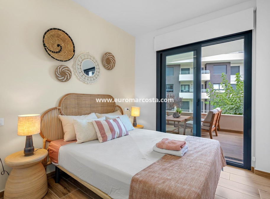 Objekte zum Wiederverkauf - Wohnung - Orihuela Costa - valentino golf III