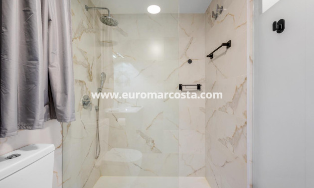 Objekte zum Wiederverkauf - Wohnung - Orihuela Costa - valentino golf III