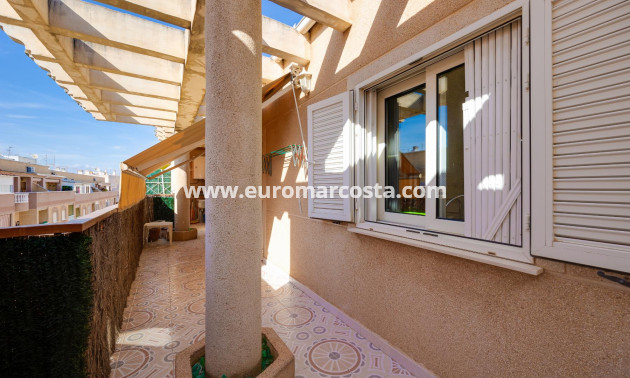 Objekte zum Wiederverkauf - Wohnung - Torrevieja - TORREVIEJA