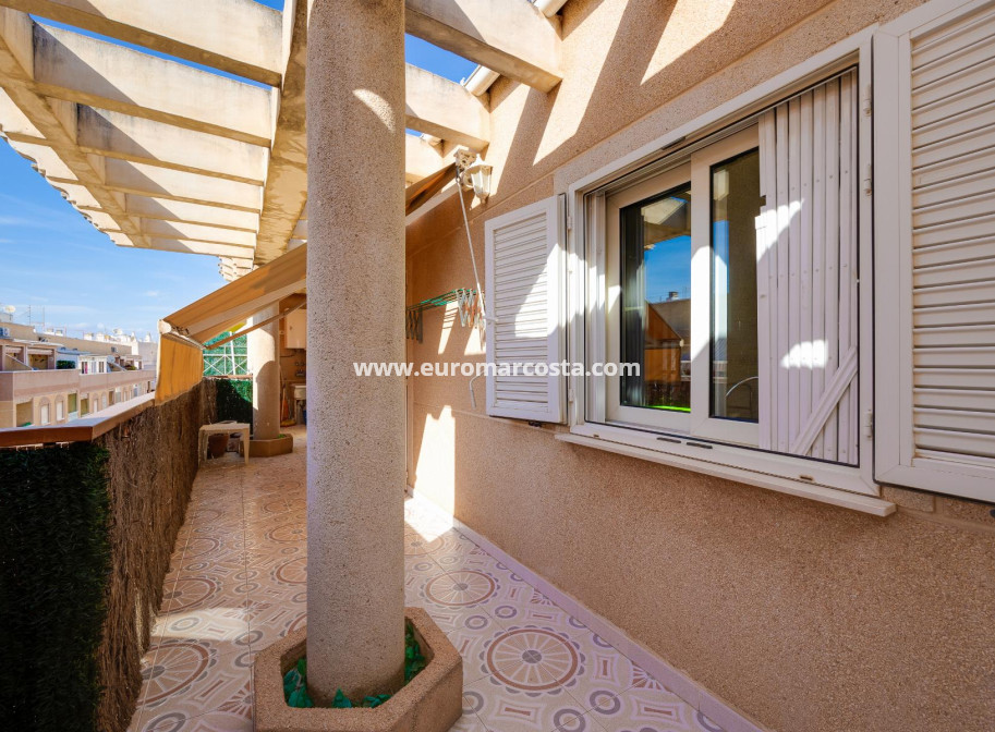 Objekte zum Wiederverkauf - Wohnung - Torrevieja - TORREVIEJA