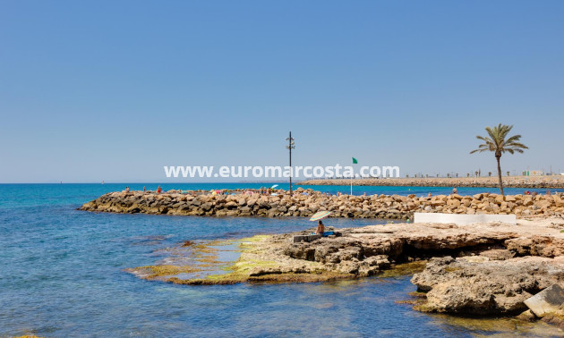 Objekte zum Wiederverkauf - Wohnung - Torrevieja - TORREVIEJA
